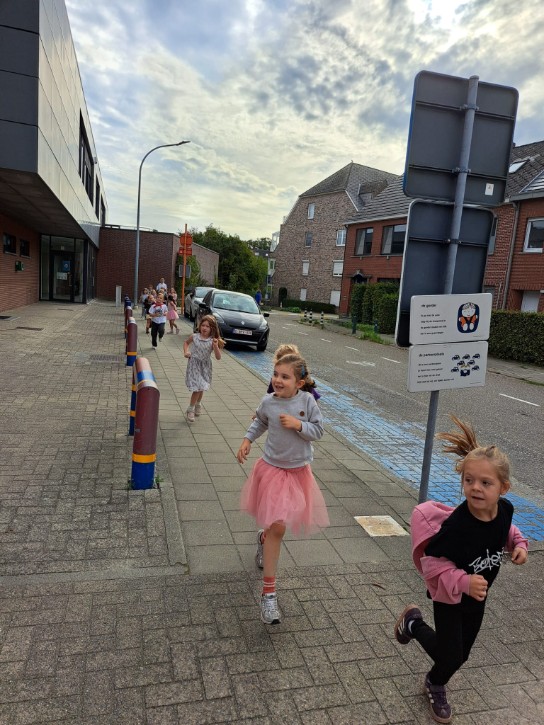  (vergroot foto)