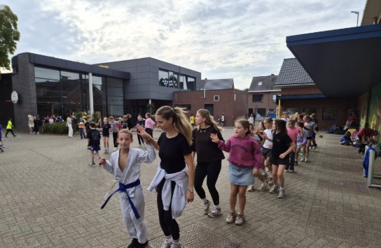  (vergroot foto)